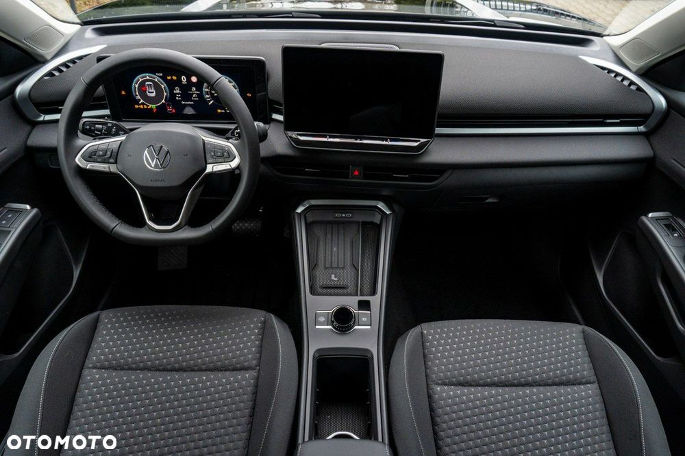 Volkswagen T-Roc - 24