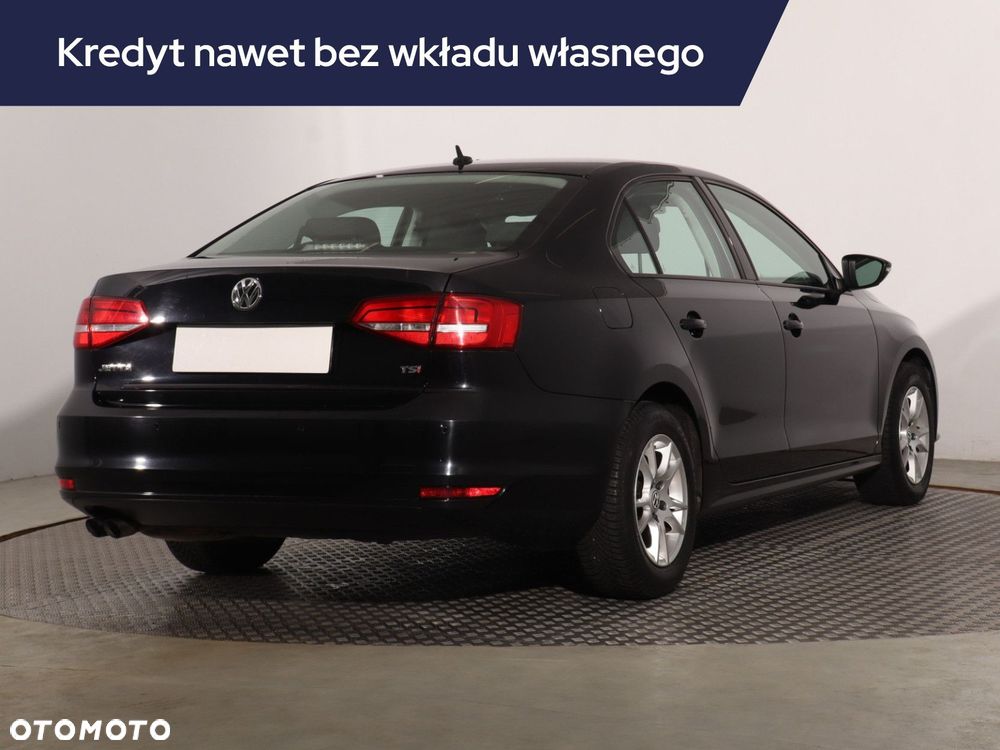 Volkswagen Jetta - 7