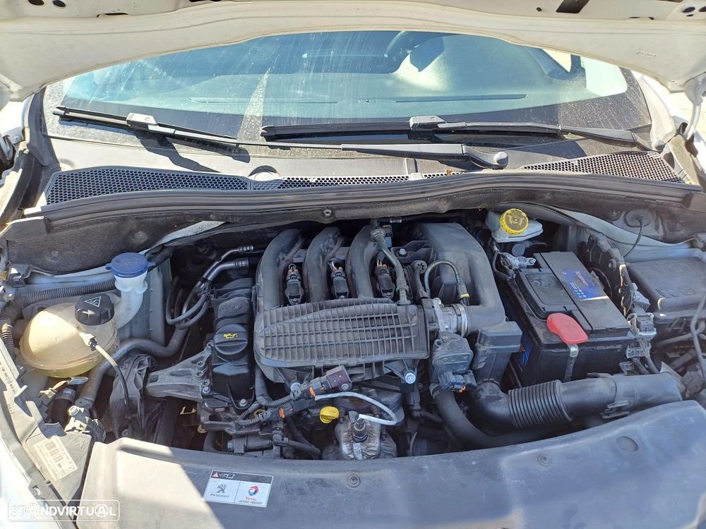 Peugeot 208 1.2 PureTech Allure - 10