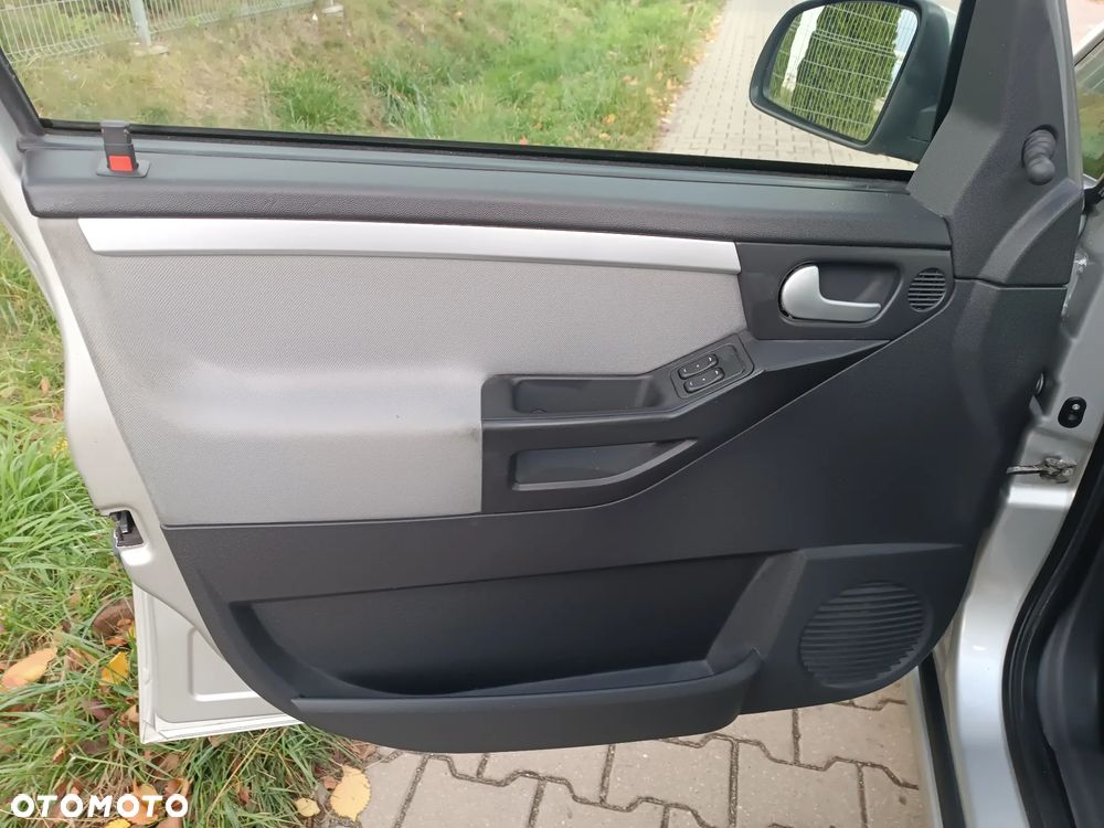Opel Meriva - 25