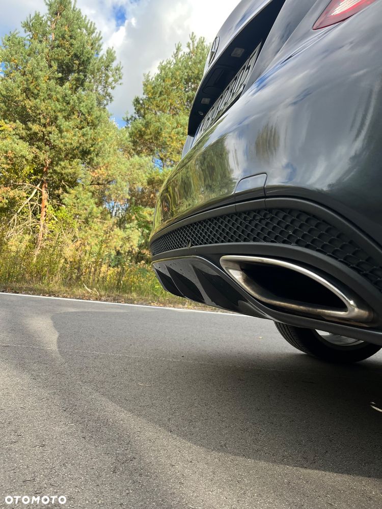 Mercedes-Benz Klasa C 300 7G-TRONIC AMG Line - 18