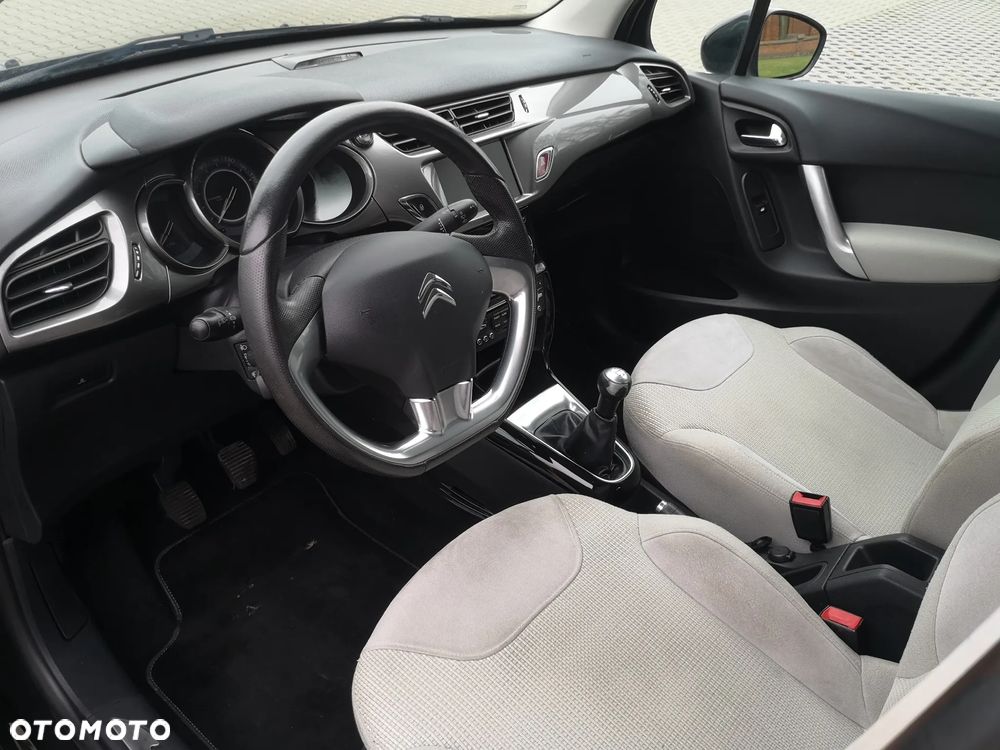 Citroën C3 VTi 120 Exclusive - 29