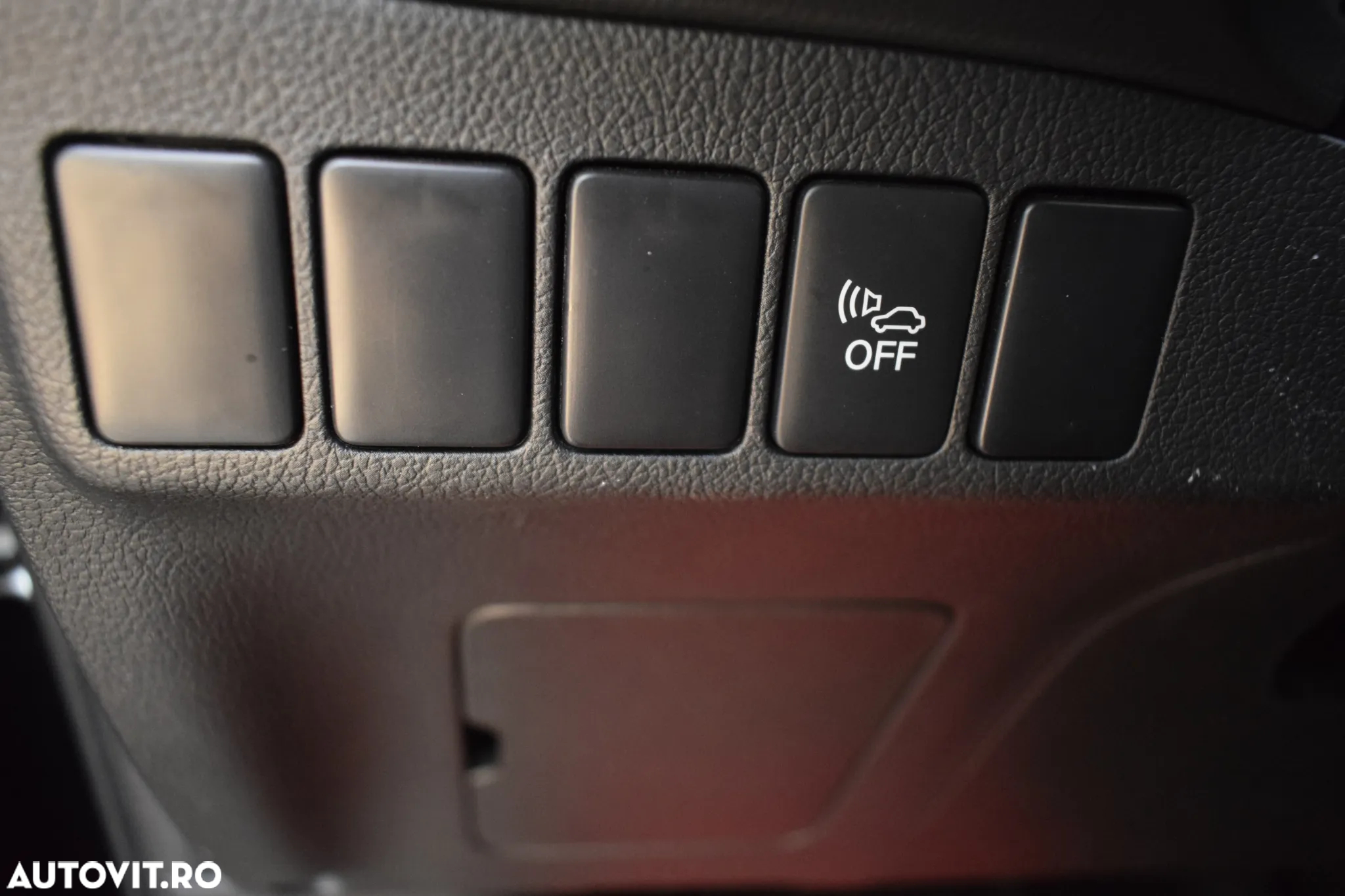 Mitsubishi Outlander PHEV 2.4 L 4X4 Intense - 16