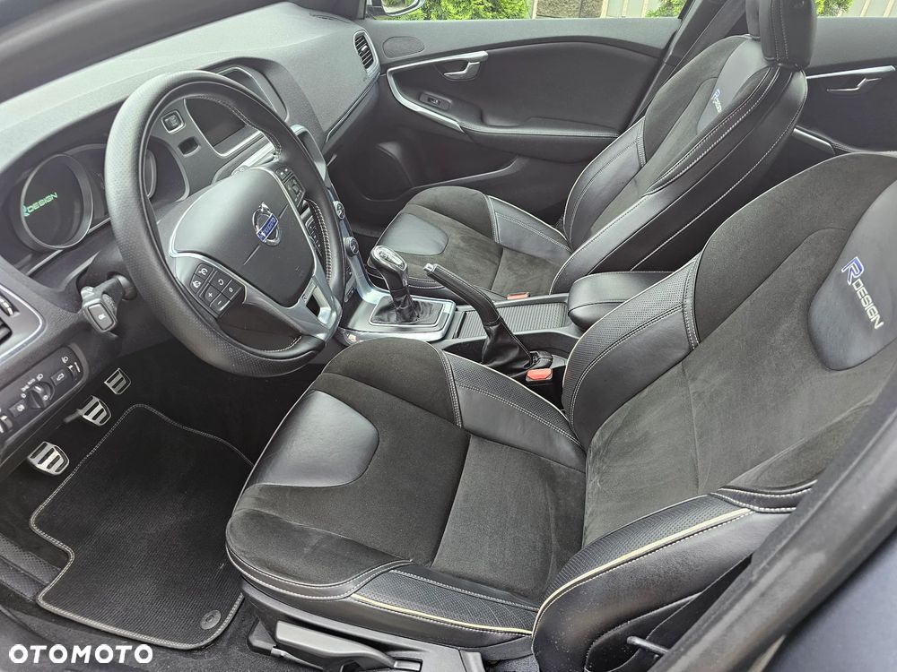 Volvo V40 D2 R-Design Kinetic - 13