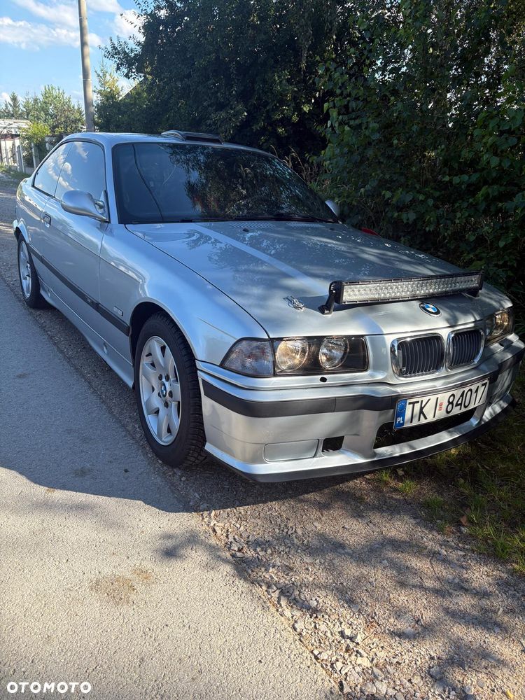 BMW M3 Standard - 25