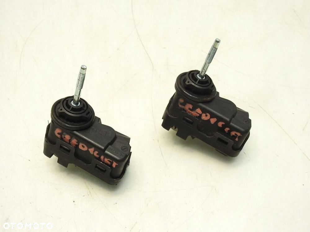 SILNICZEK REGULACJI LAMPY KIA CEED I LIFT - 2