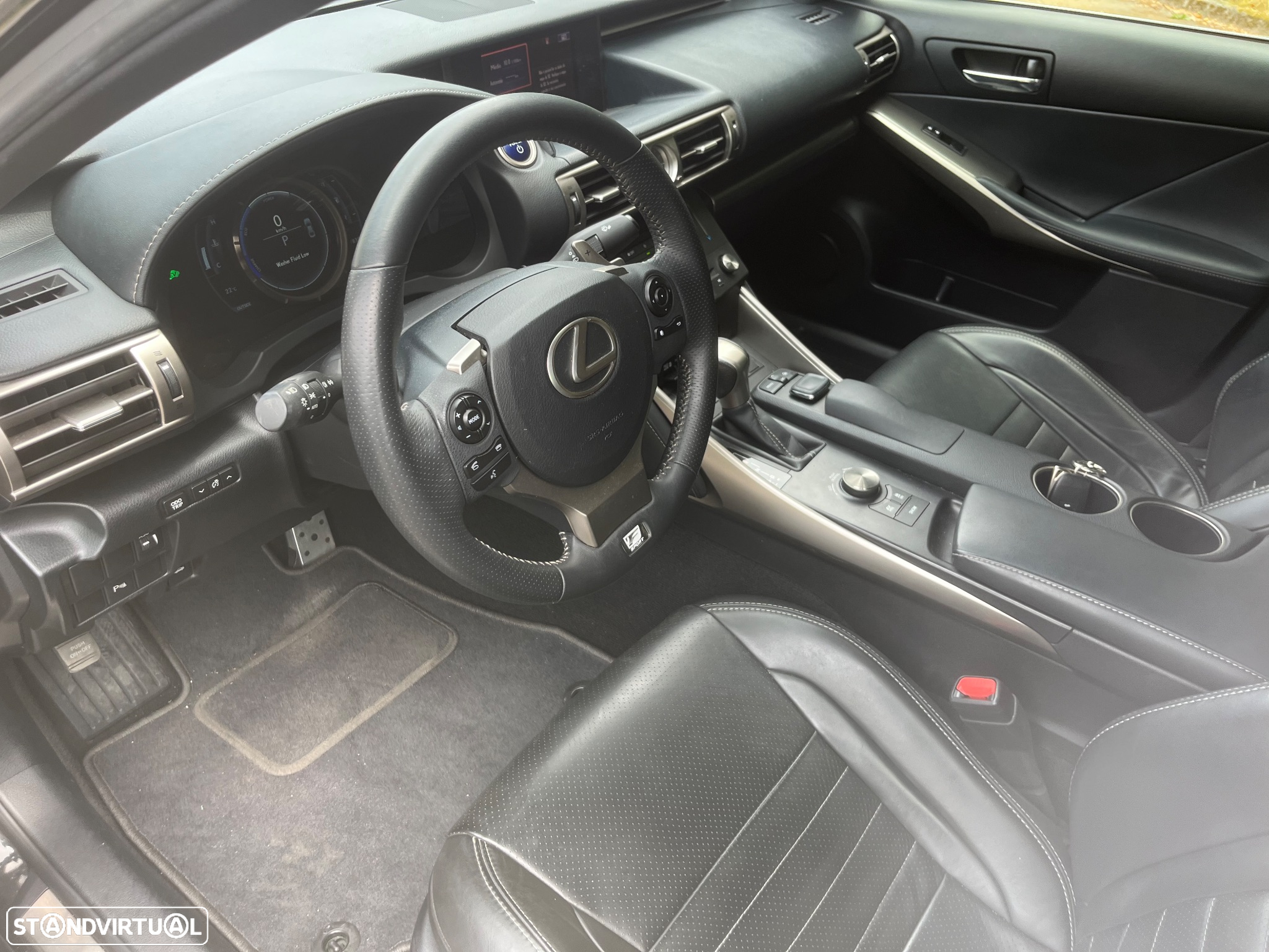 Lexus IS 300 - 4