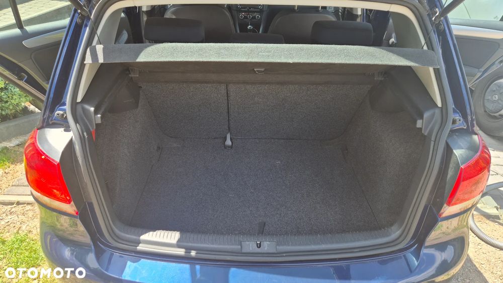 Volkswagen Golf 1.6 Trendline - 11