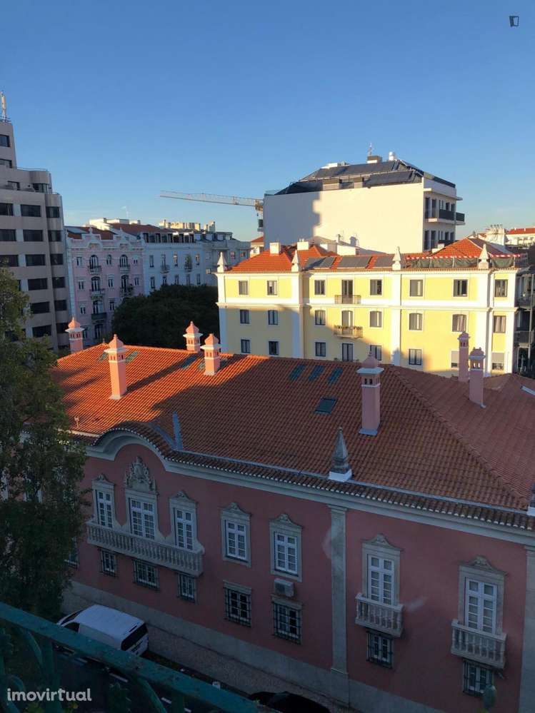 Quarto - localizado em São Sebastião Lisbon - Grande imagem: 3/12