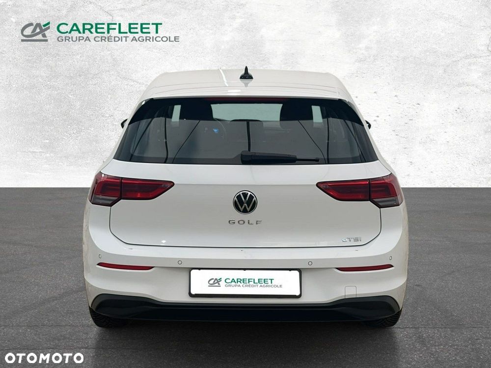 Volkswagen Golf - 6