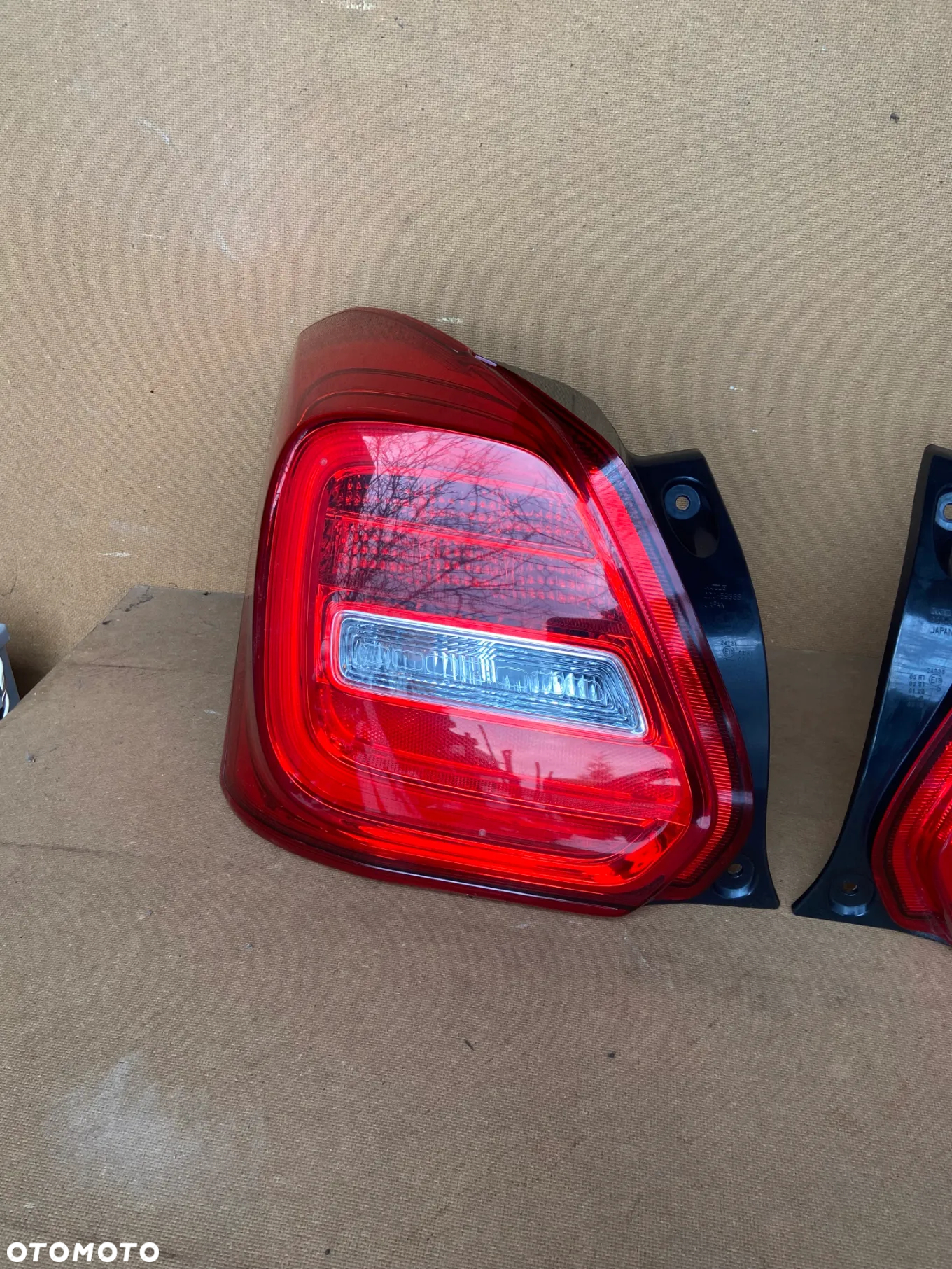 SUZUKI SWIFT 17- lampa lewy tył, ładna, europa. - 5