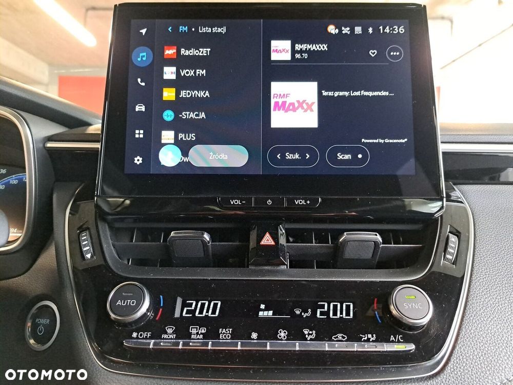 Toyota Corolla 1.8 Hybrid Comfort - 22