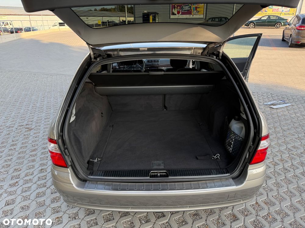 Mercedes-Benz Klasa E 200 Kompressor Automatik Classic - 8