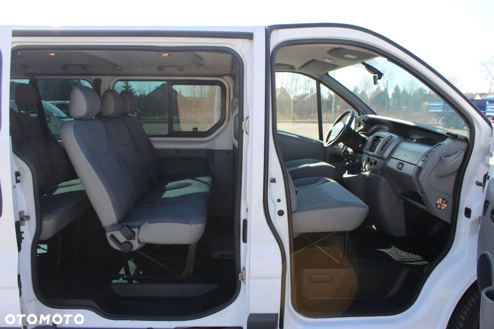 Renault Trafic L2H1 - 12