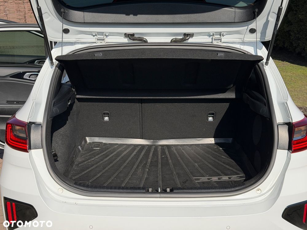 Kia Ceed 1.6 T-GDI GT-Challenge - 27