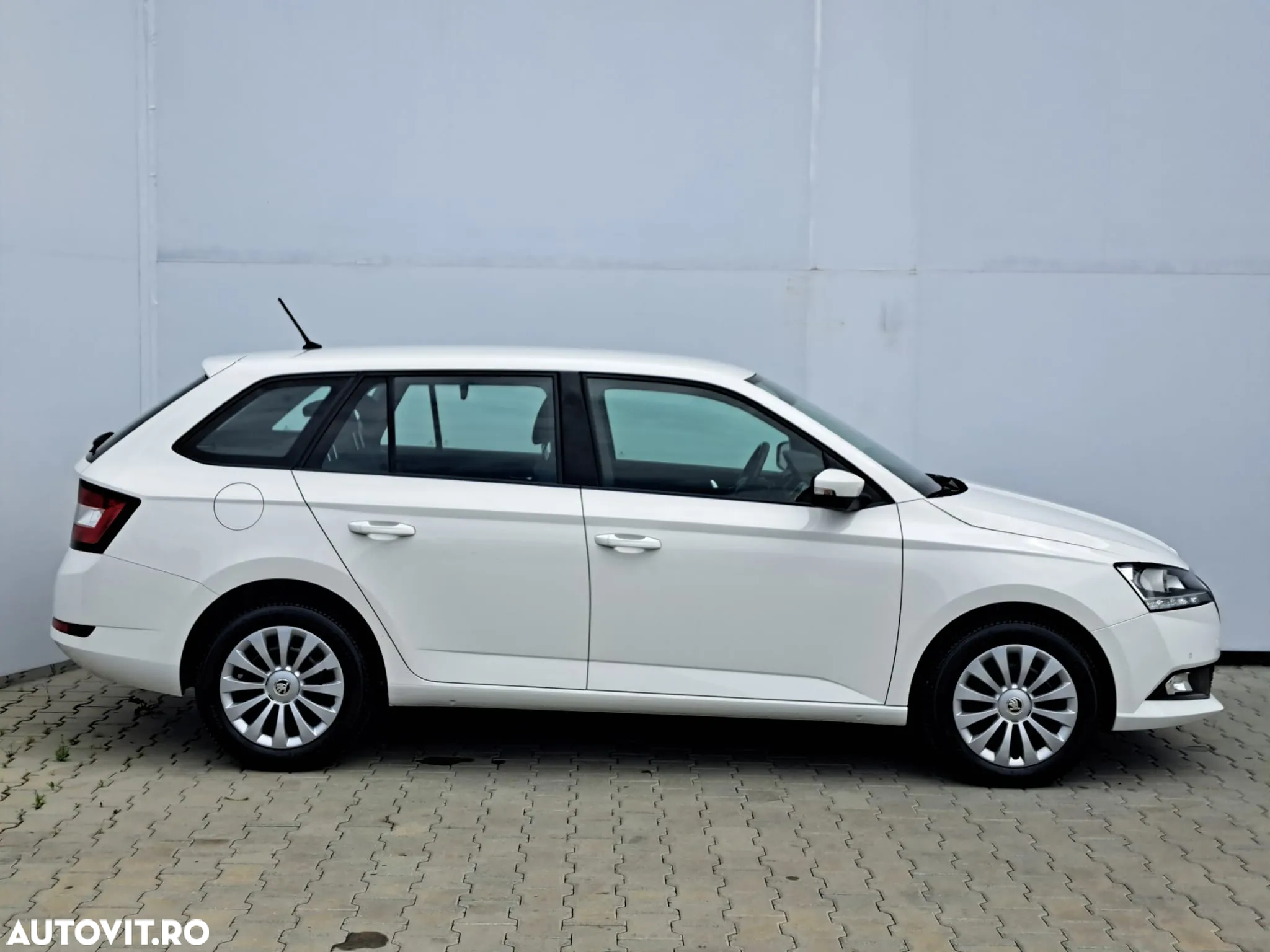 Skoda Fabia - 3