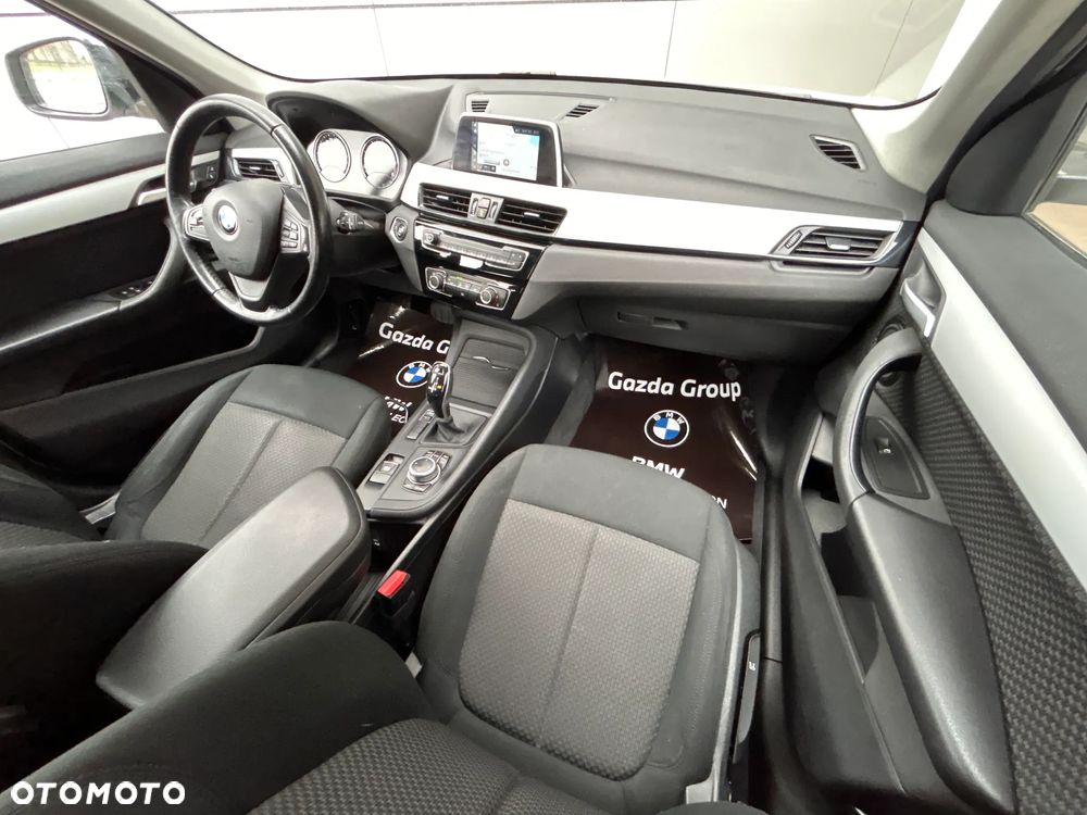 BMW X1 sDrive18d - 28
