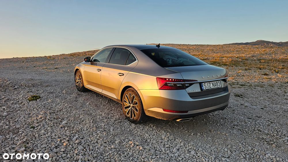 Skoda Superb 2.0 TSI 4x4 L&K DSG - 26