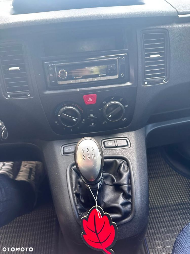 Fiat Idea 1.4 8V - 13