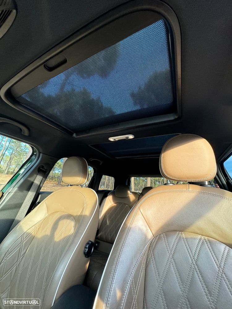 MINI Countryman Cooper SE ALL4 Auto - 4