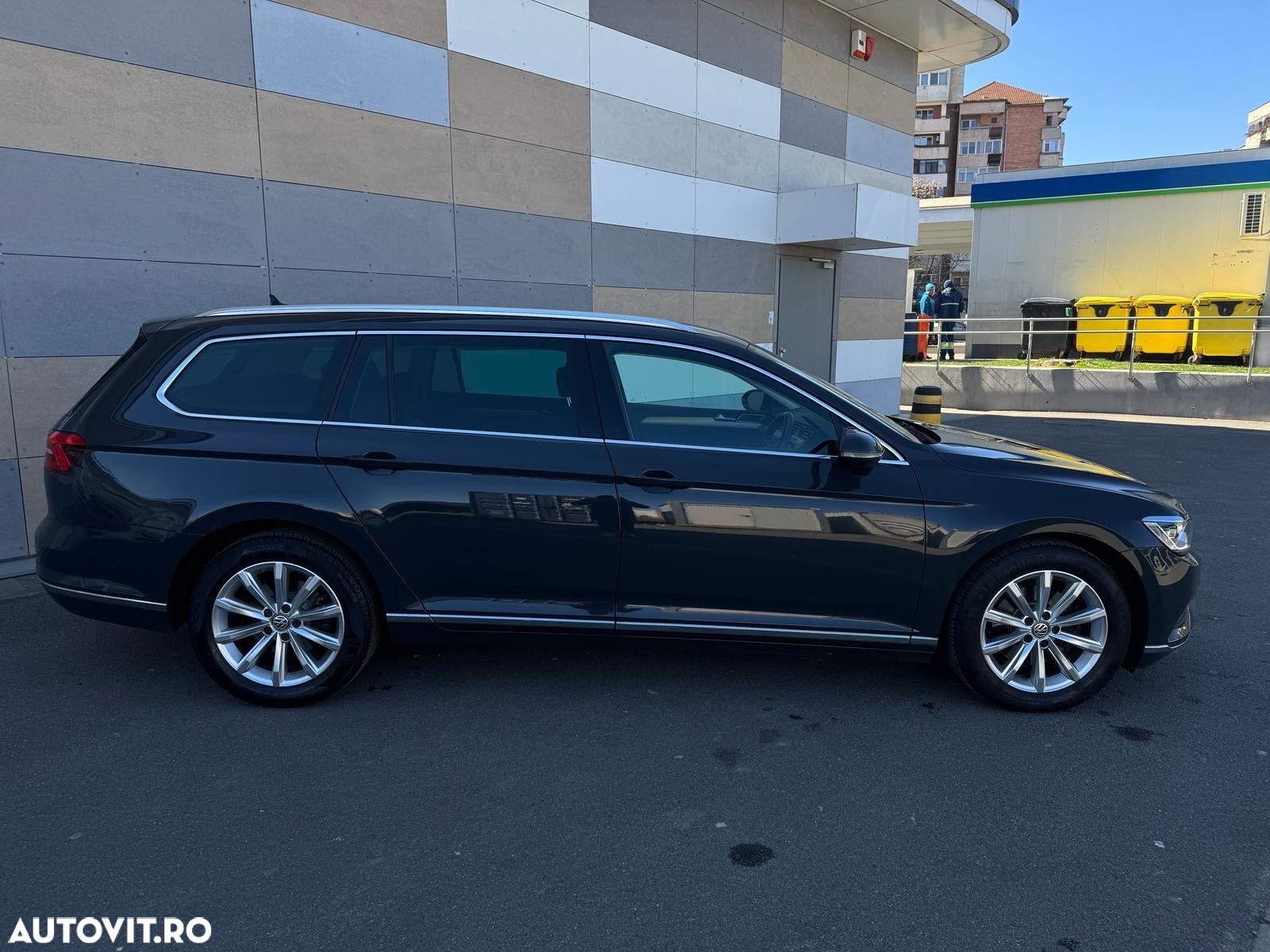 Volkswagen Passat Variant 2.0 TDI DSG (BlueMotion Technology) Highline - 37