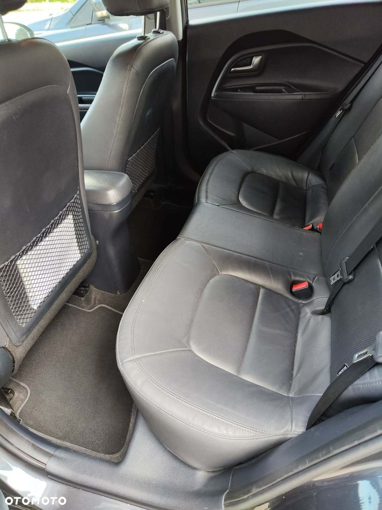 Kia Rio 1.2 S - 4