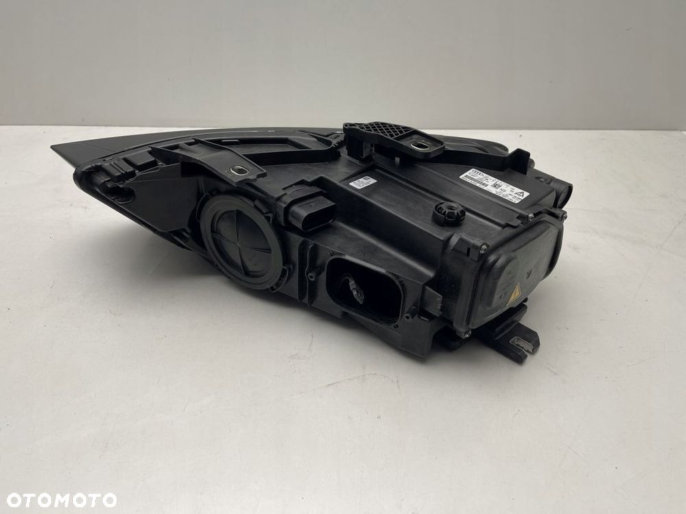 LAMPA PRZEDNIA PRAWA AUDI Q3 8U LIFT BI XENON 8U0941044C - 3