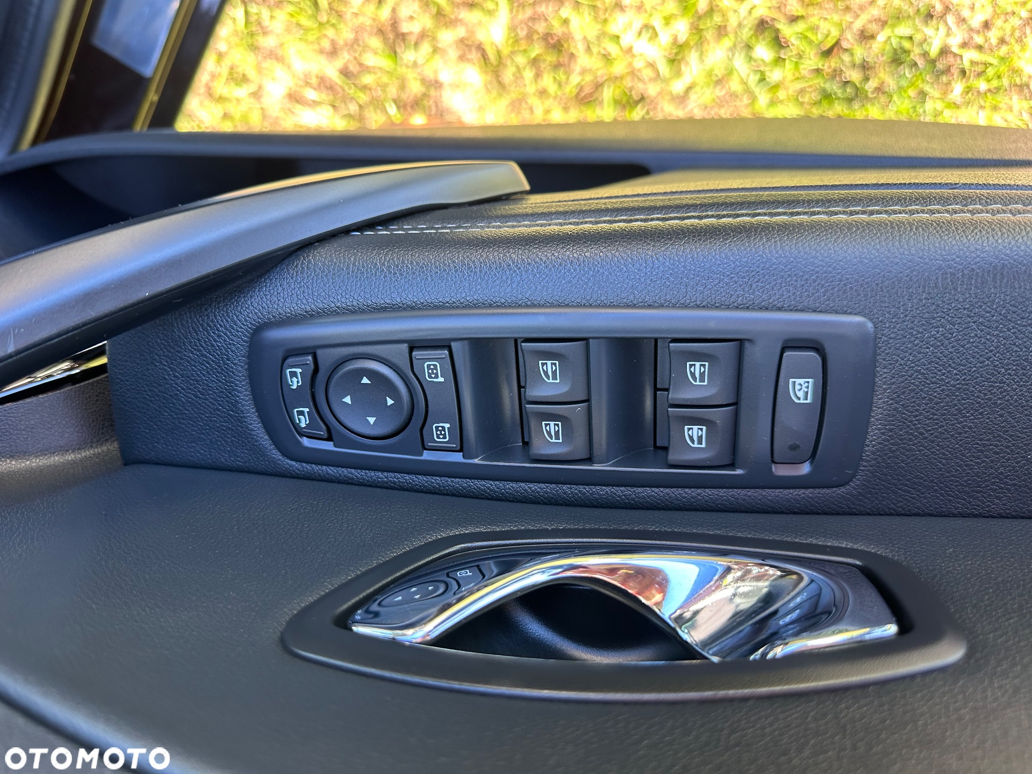 Renault Megane ENERGY TCe 130 BOSE EDITION - 25