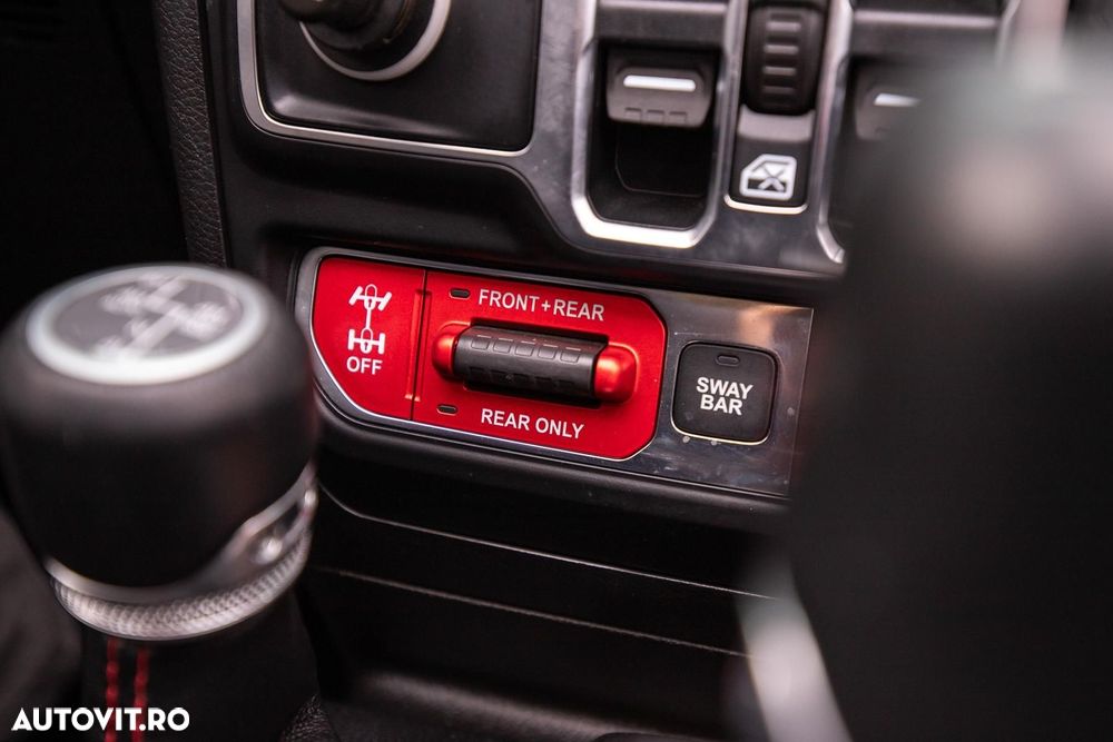 Jeep Wrangler 2.0 Turbo AT8 Rubicon - 31