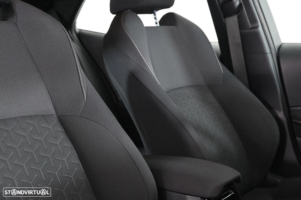 Toyota Corolla 1.8 Hybrid Comfort - 23