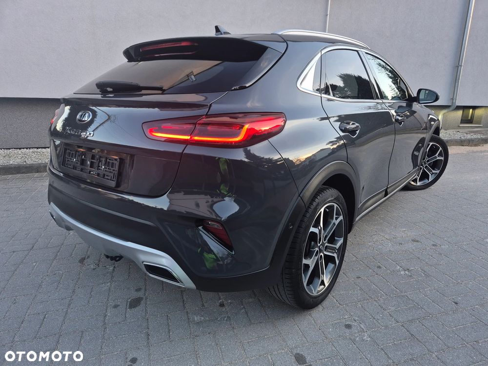 Kia XCeed 1.4 T-GDI OPF DCT7 PLATINUM EDITION - 3