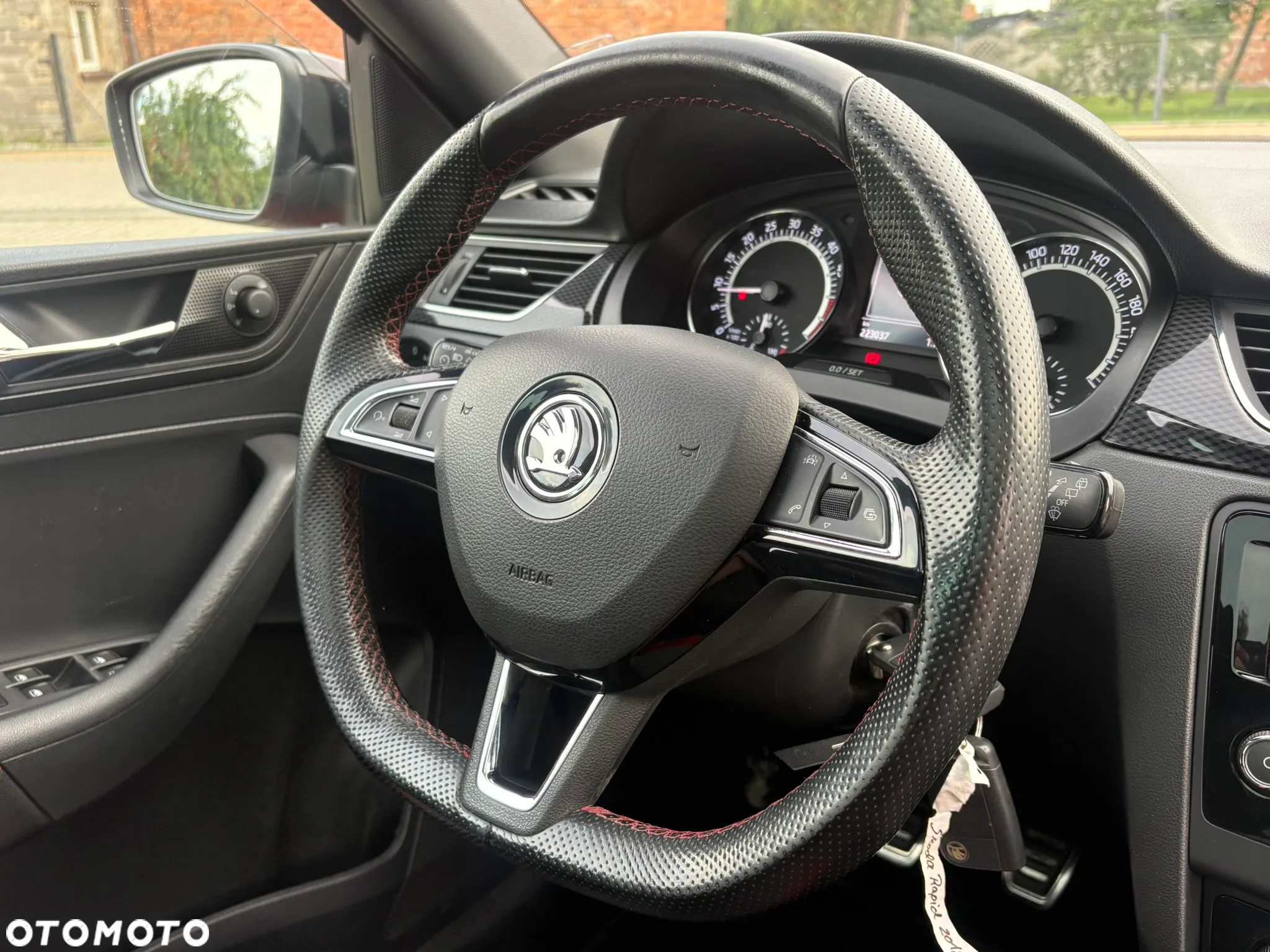 Skoda RAPID Spaceback 1.6 TDI (Green tec) Monte Carlo - 14