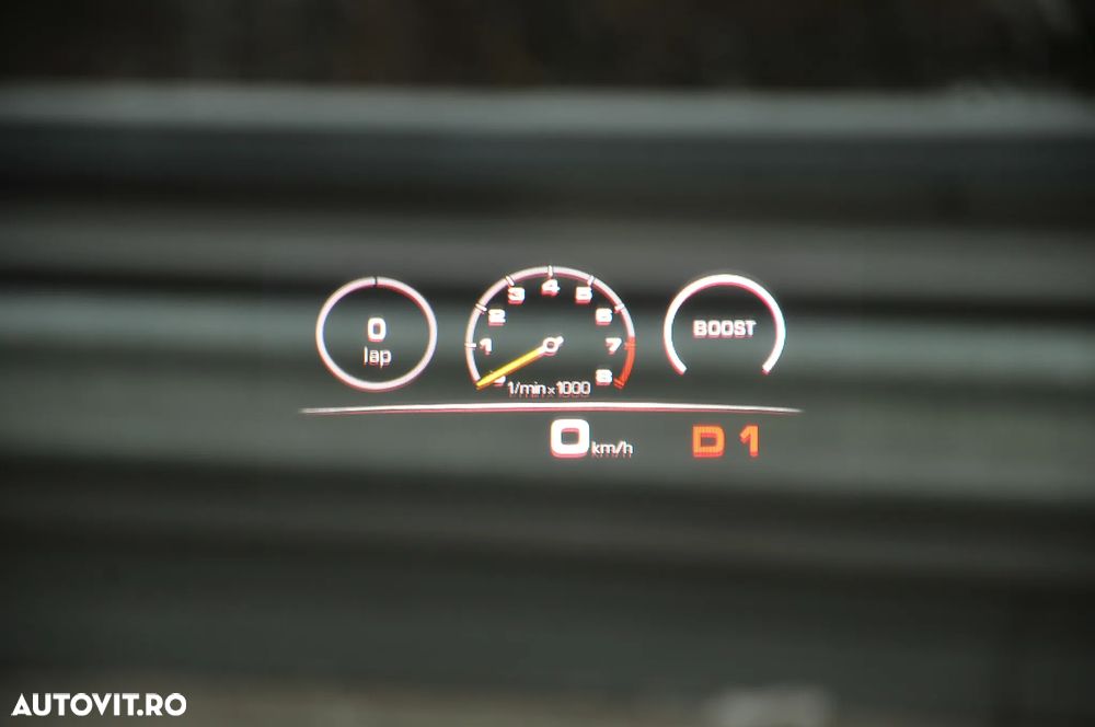 Porsche Cayenne - 30