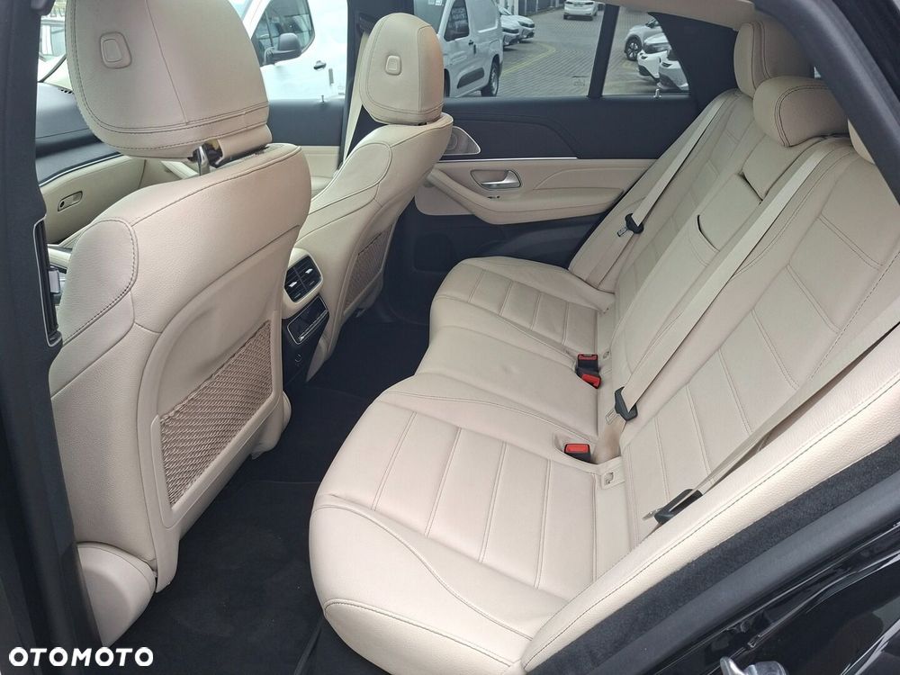Mercedes-Benz GLE 300 d 4-Matic - 16