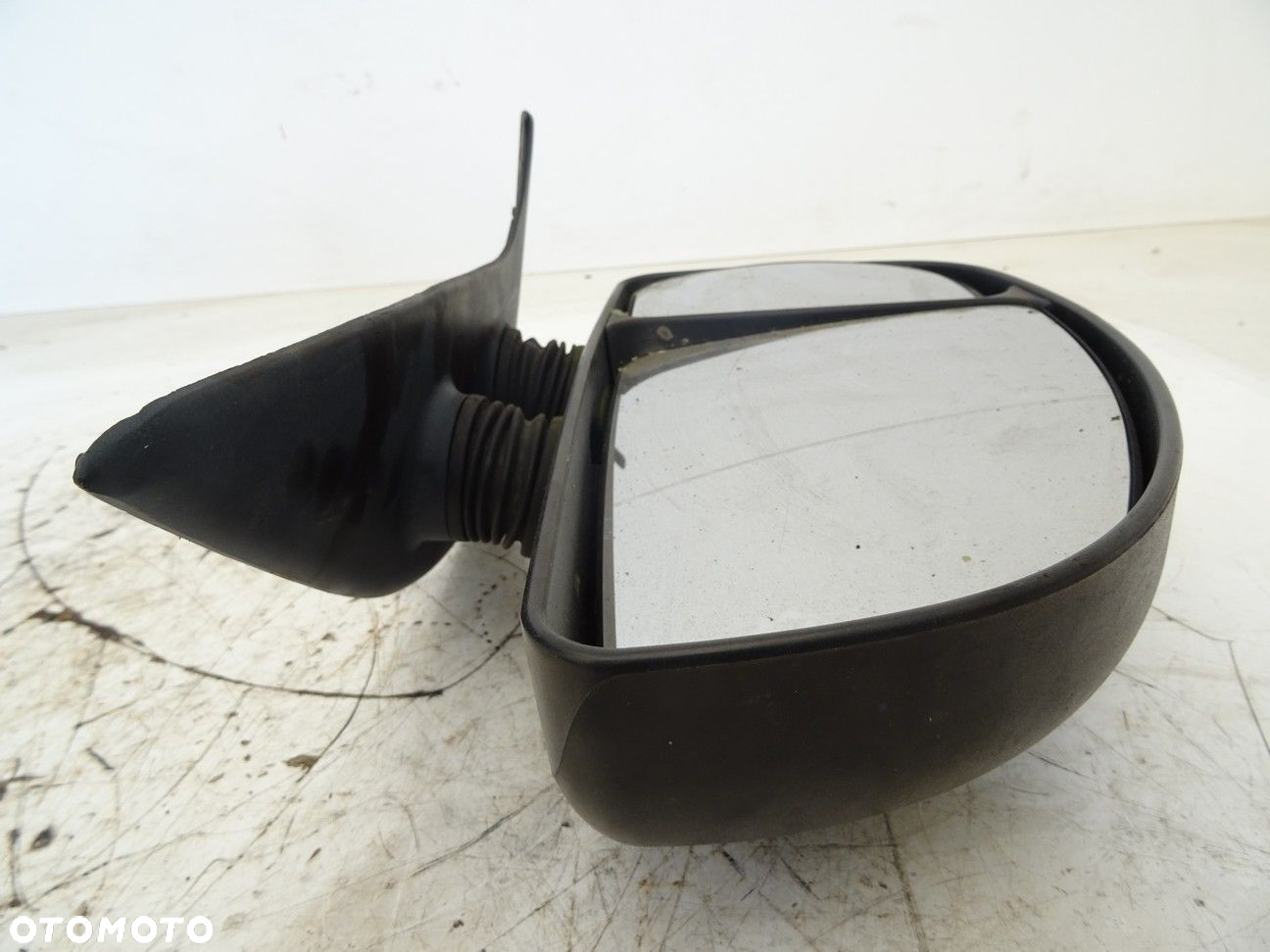 LUSTERKO LEWE - 99.00 PLN - CITROEN JUMPER Autobus (230P) 1994 - 2002 2.5 D 63 kW [86 KM] olej - 3