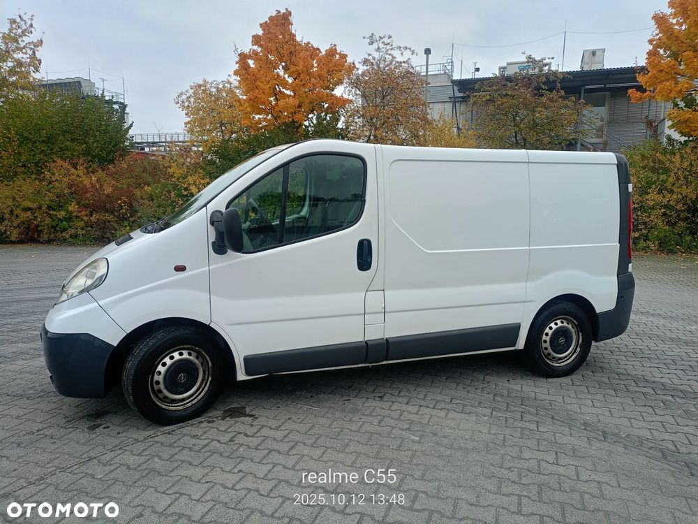 Opel Vivaro - 2