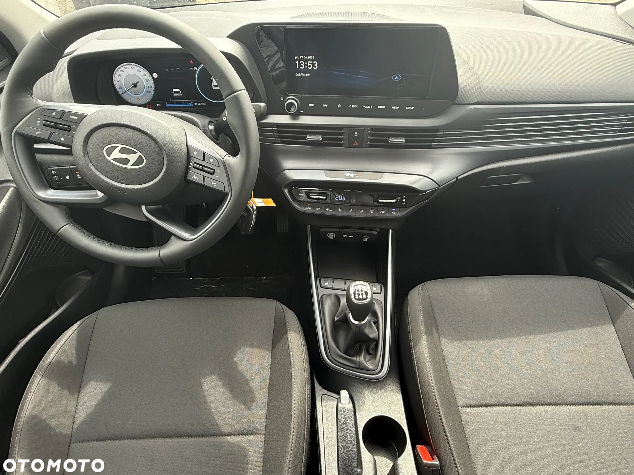 Hyundai i20 1.2 Modern - 9