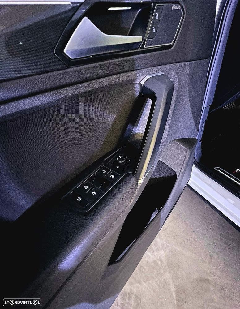 VW Tiguan 2.0 TDI R-Line DSG 4Motion - 15