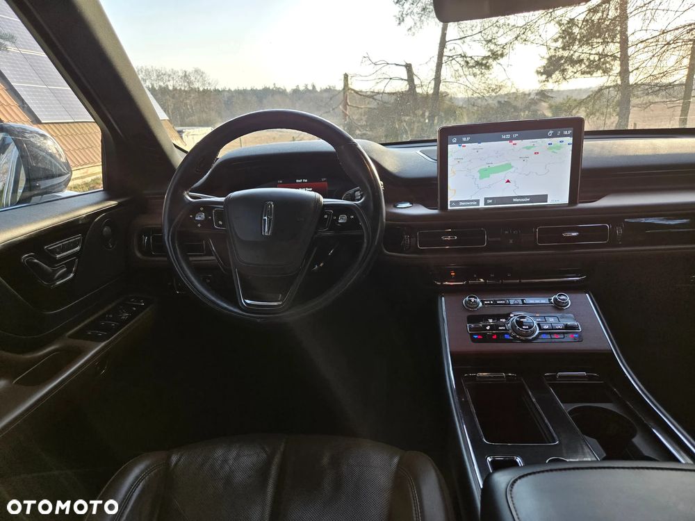 Lincoln Aviator - 21