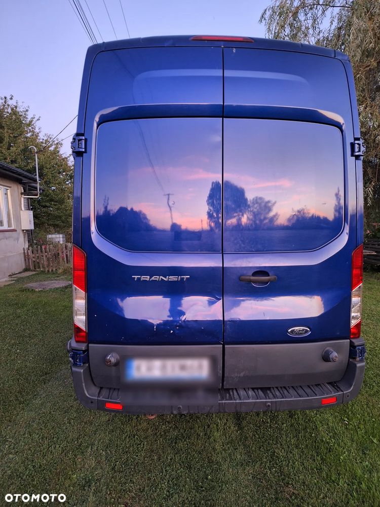 Ford Transit - 10