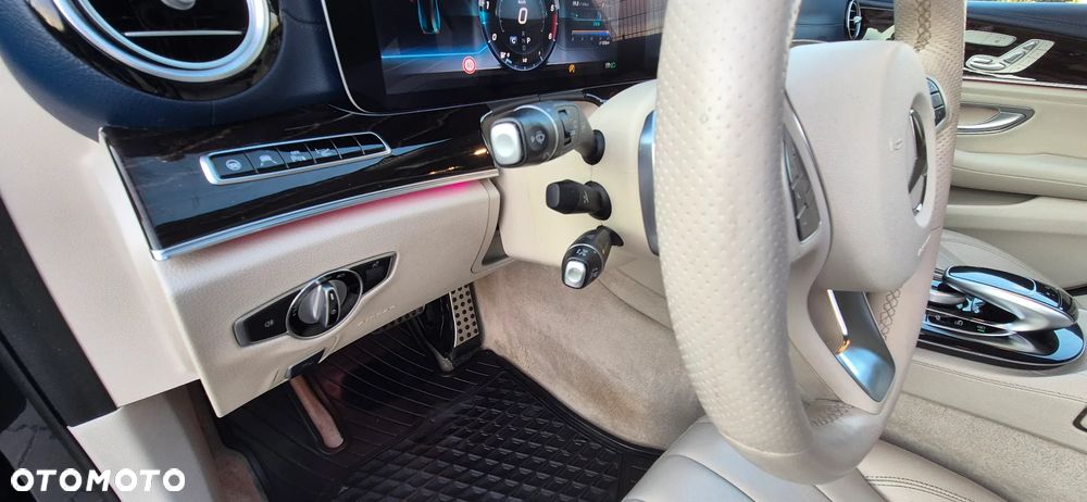 Mercedes-Benz Klasa E 220 d 4Matic T All-Terrain 9G-TRONIC Exclusive - 19