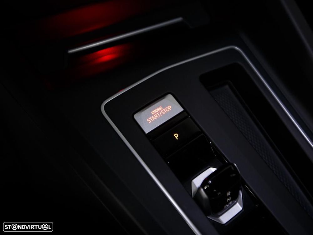 VW Golf 2.0 TSI OPF DSG GTI - 16