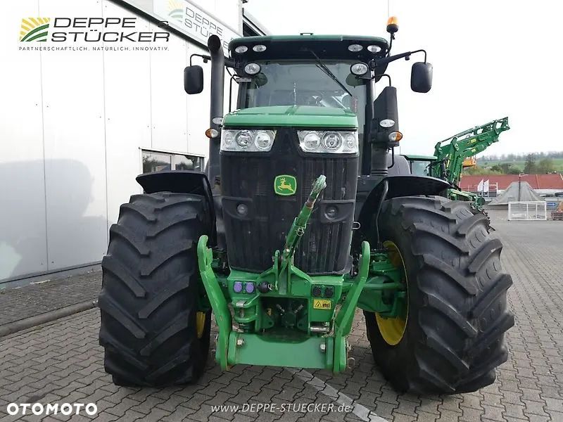 John Deere 7230R - 19