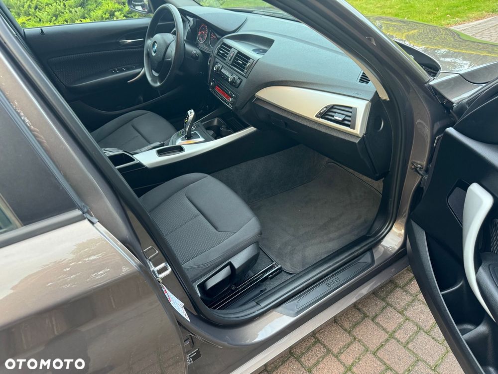 BMW Seria 1 118i Advantage - 16