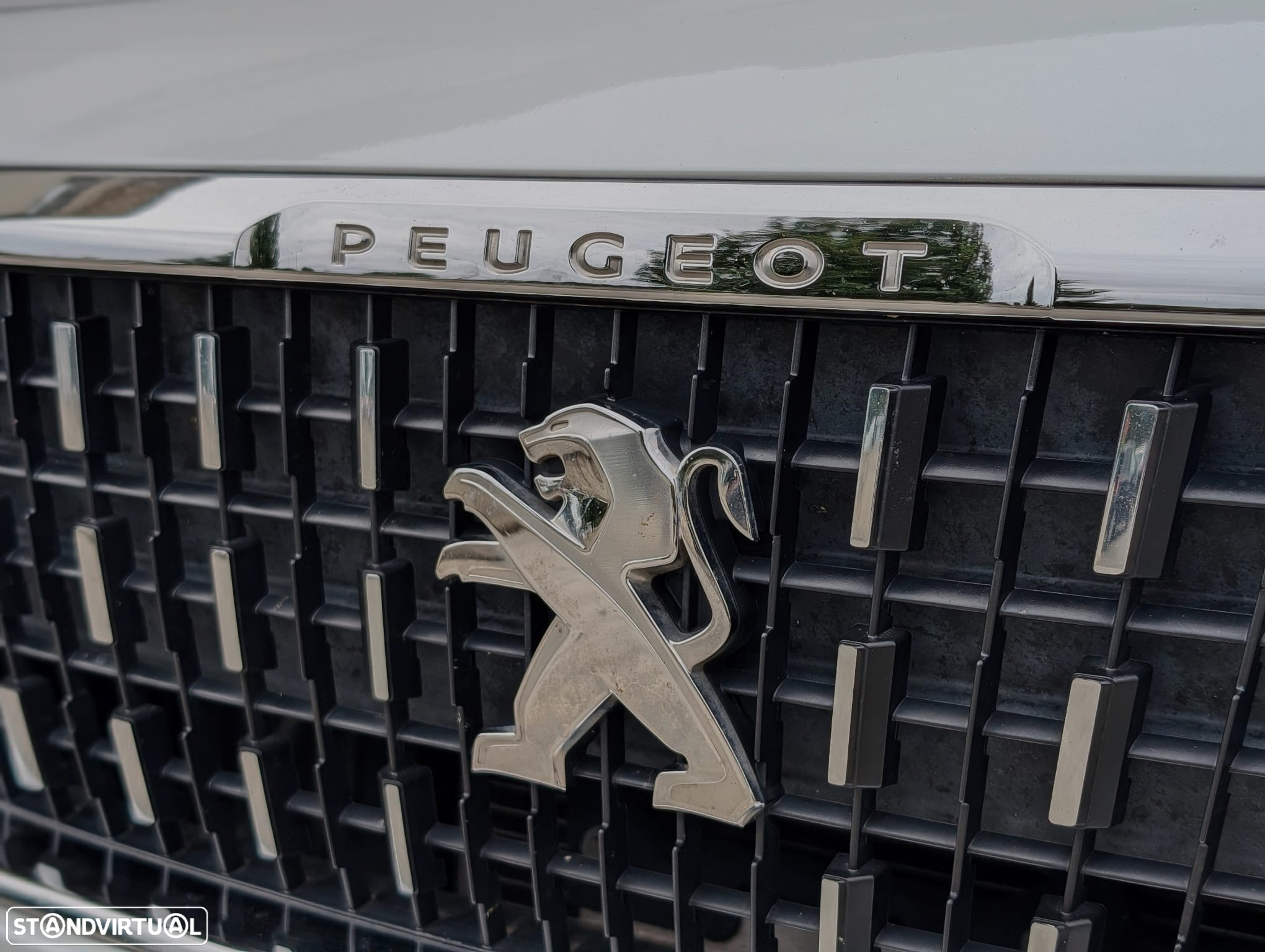 Peugeot 2008 1.5 BlueHDi Allure EAT6 - 16