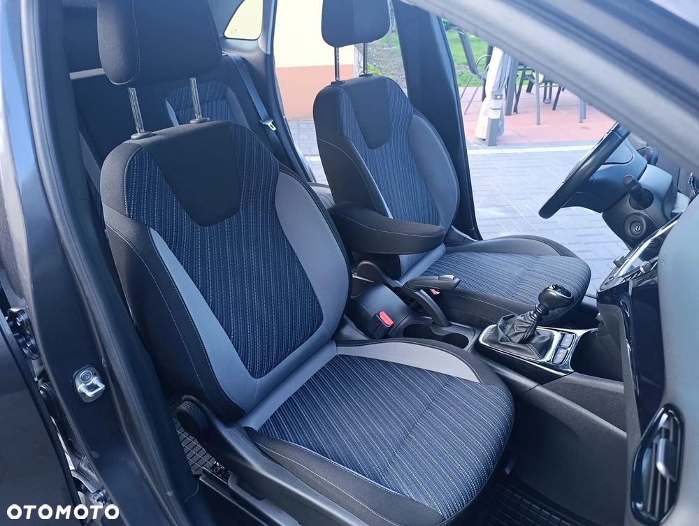 Opel Crossland X 1.2 T 120 Lat S&S - 15