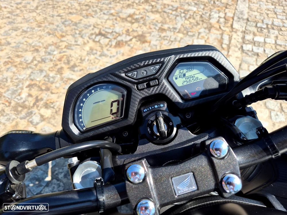Honda CB 650F - 16