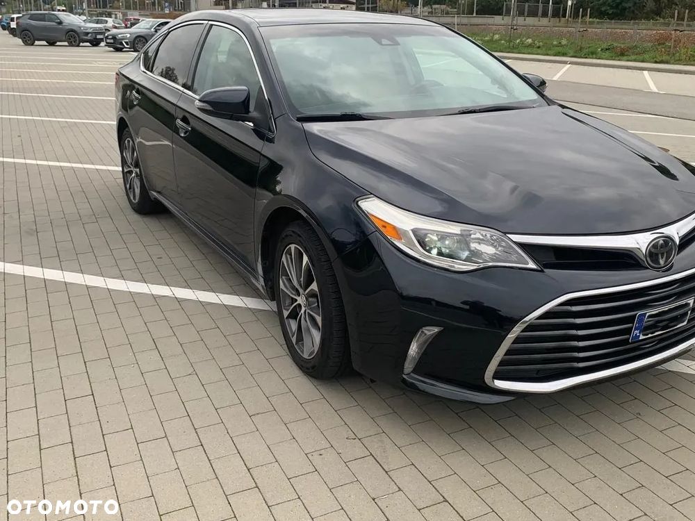 Toyota Avalon - 2