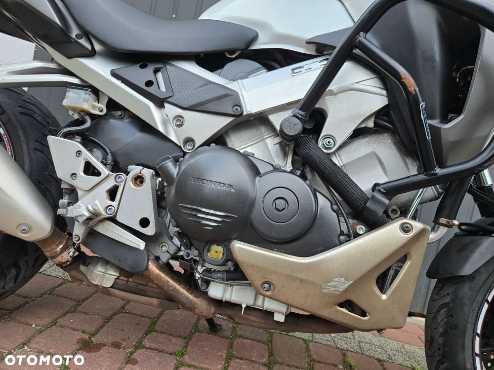 Honda VFR - 27