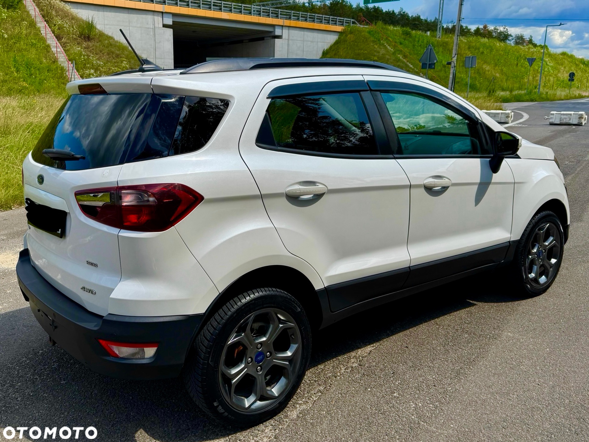 Ford EcoSport - 6